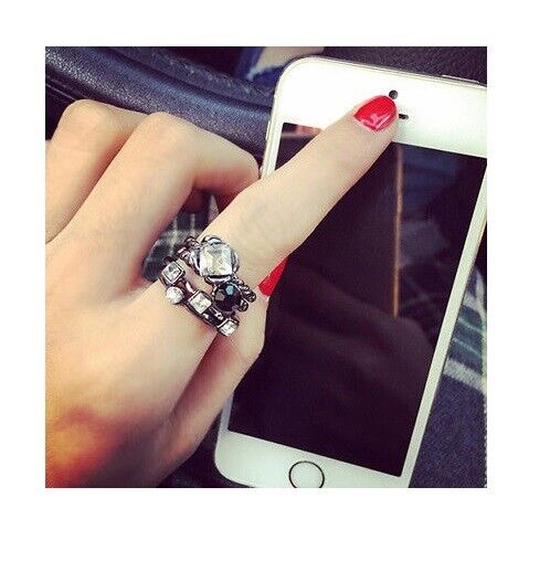 4pcs Ring Set GunMetal Black Rhinestone Gem Womens Midi Finger Tip Stack Rings